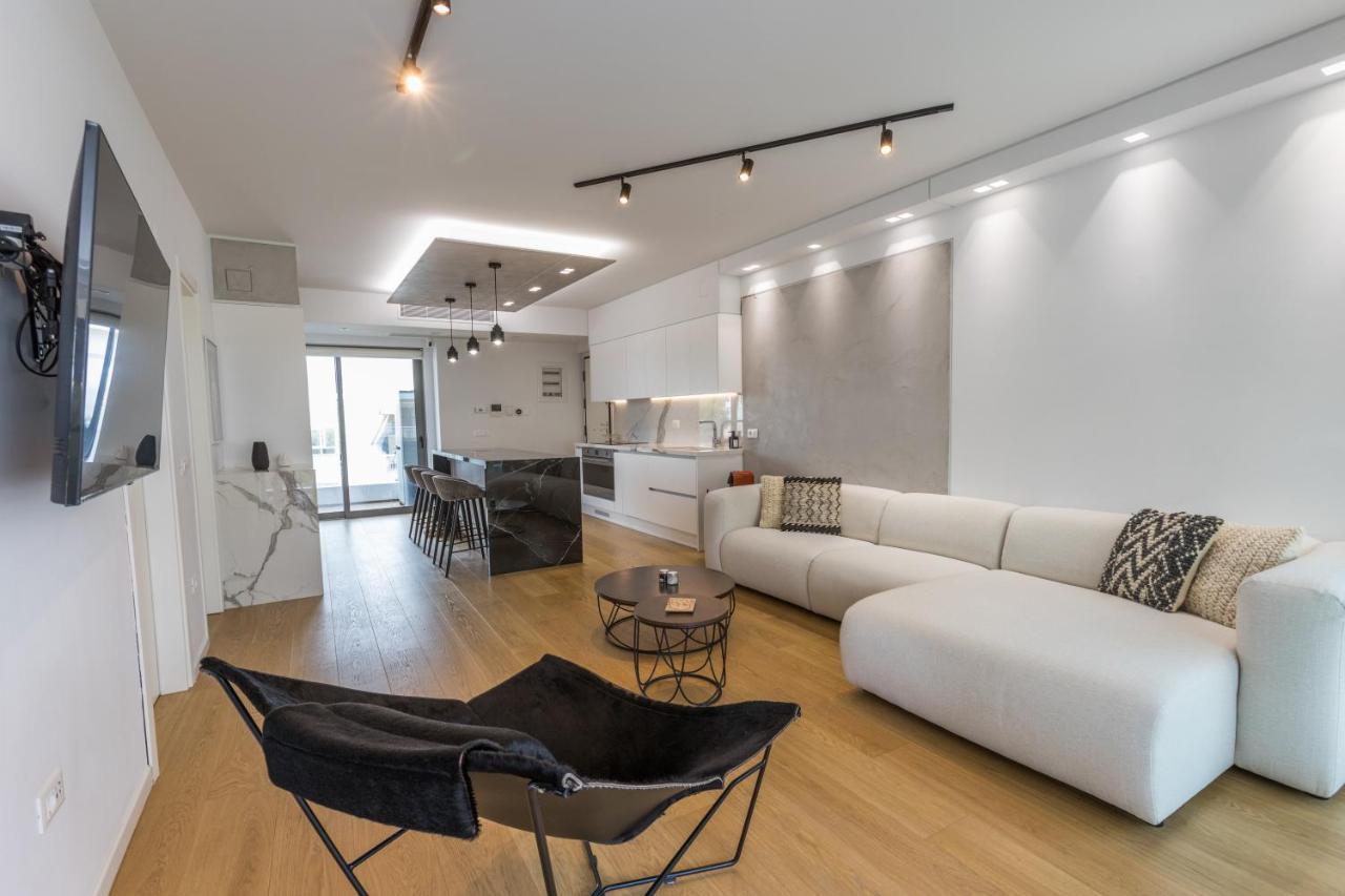 Serena At Athens Riviera Apartment Vári Екстериор снимка
