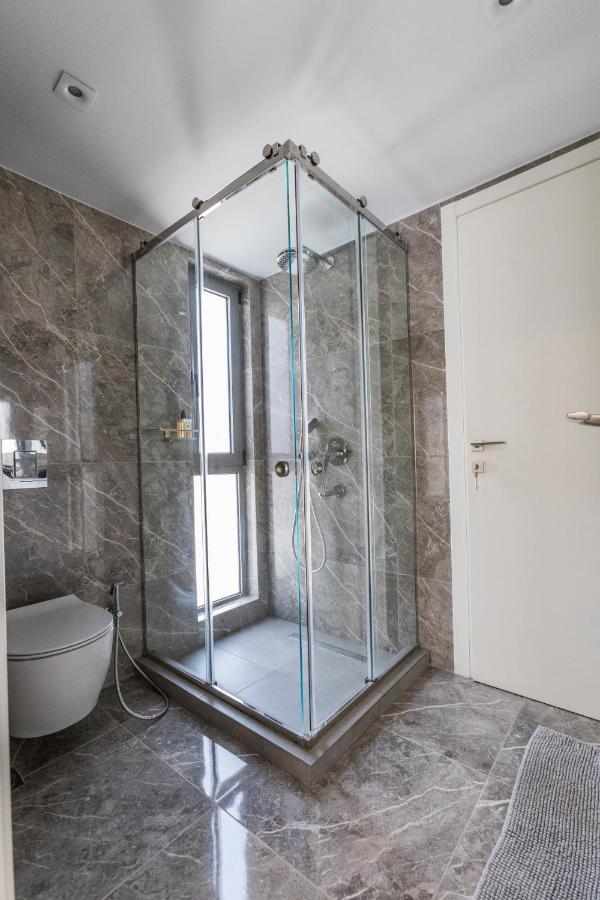 Serena At Athens Riviera Apartment Vári Екстериор снимка