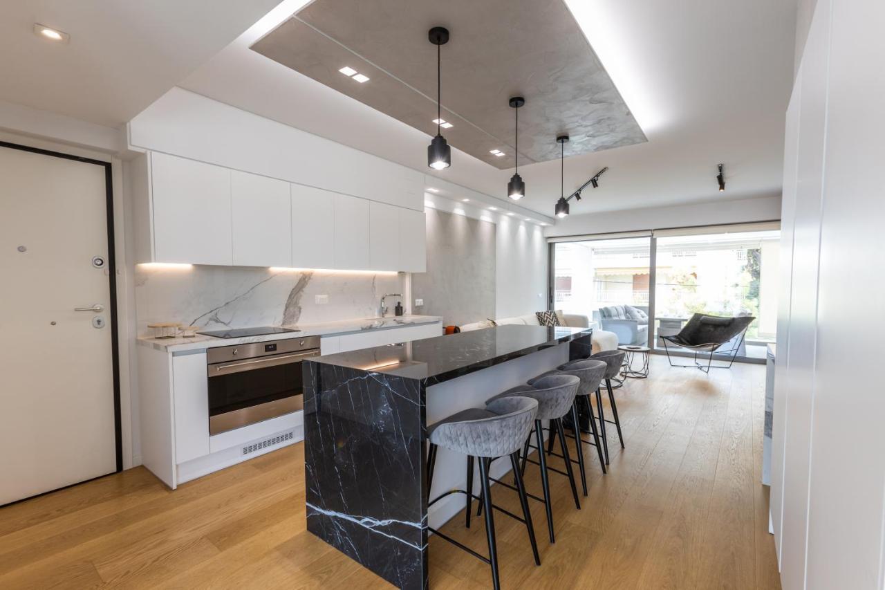 Serena At Athens Riviera Apartment Vári Екстериор снимка